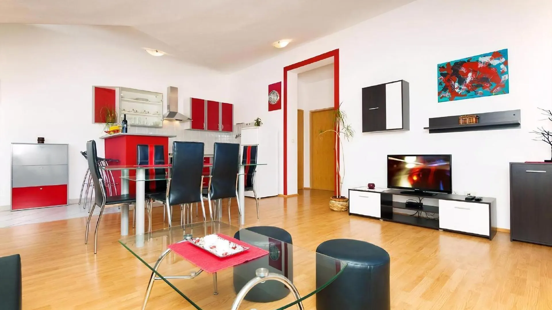Apartment Moderne Ferienwohnung Mit Jacuzzi Liznjan